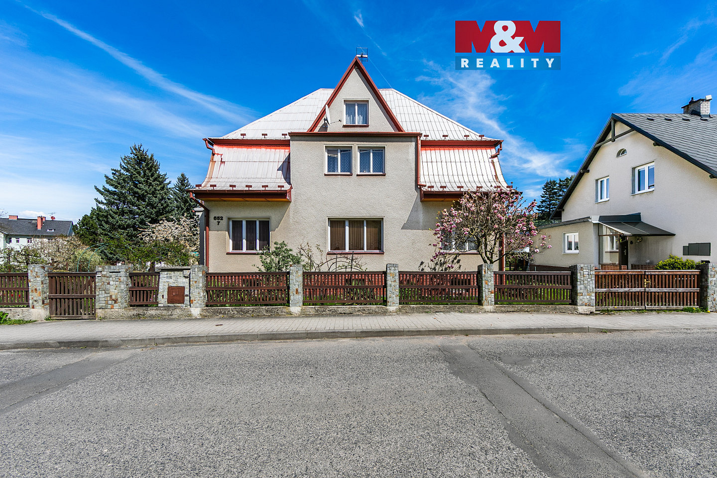 Prodej domu 295 m² s pozemkem 916 m²