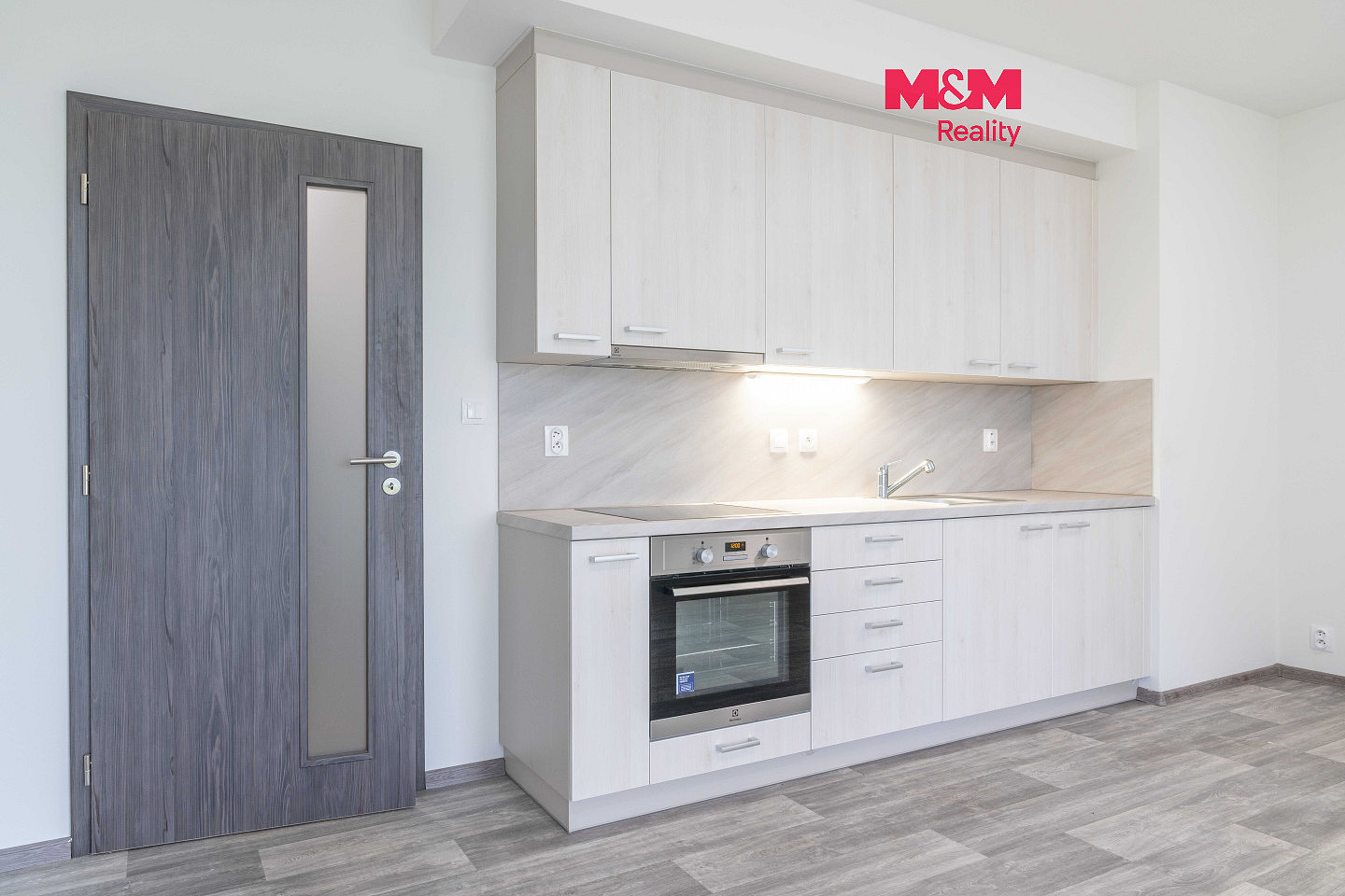 Pronájem bytu 1+kk 35 m²